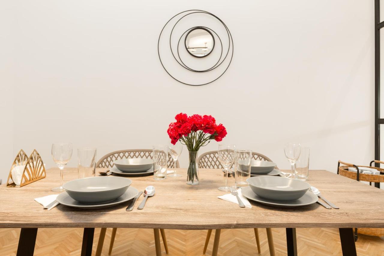 Space And Style In The Heart Of Budapest W 2Br&2Bt المظهر الخارجي الصورة