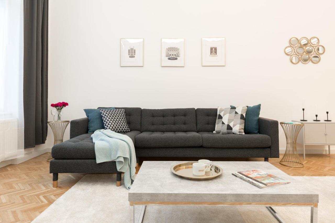 Space And Style In The Heart Of Budapest W 2Br&2Bt المظهر الخارجي الصورة