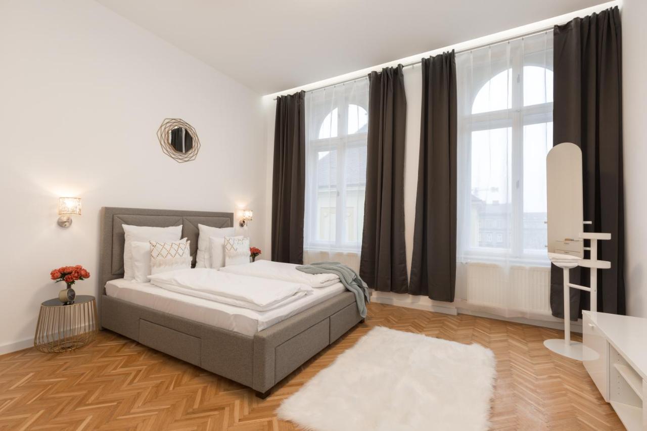 Space And Style In The Heart Of Budapest W 2Br&2Bt المظهر الخارجي الصورة